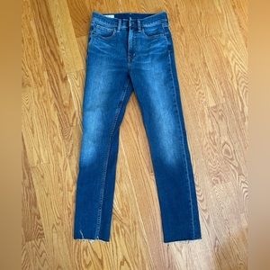 Cigarette high rise Gap women’s jeans